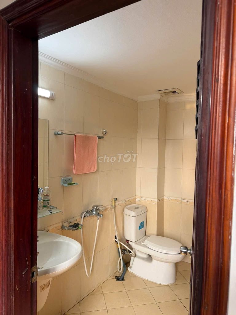 Phòng trọ 3.3tr Đống Đa, có giường tủ, ĐH NL