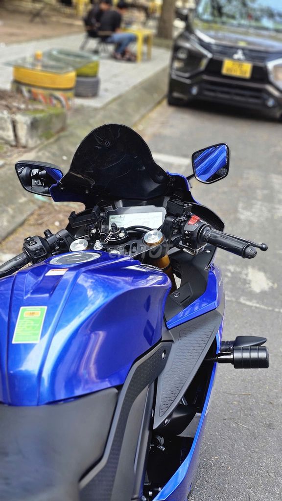 R15 đk 2023 hồ sơ sẵn về bấm biển ngay. Mua bán Xe máy tại Thành phố Thủ Đức Tp Hồ Chí Minh được đăng bởi CHIẾN MOTOR hình 5