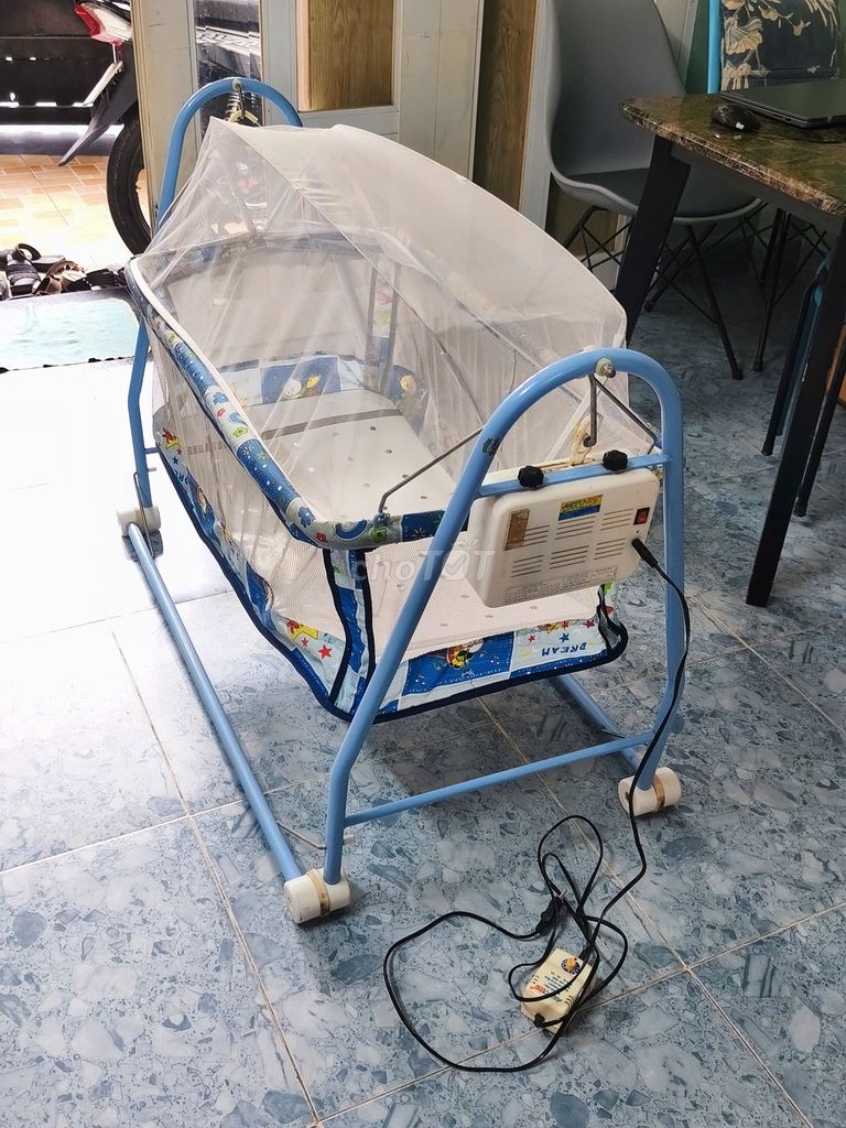 Nôi điện Autoru Xanh dương cho bé. Mua bán Mẹ và bé tại Quận Bình Thạnh Tp Hồ Chí Minh được đăng bởi Minh hình 1