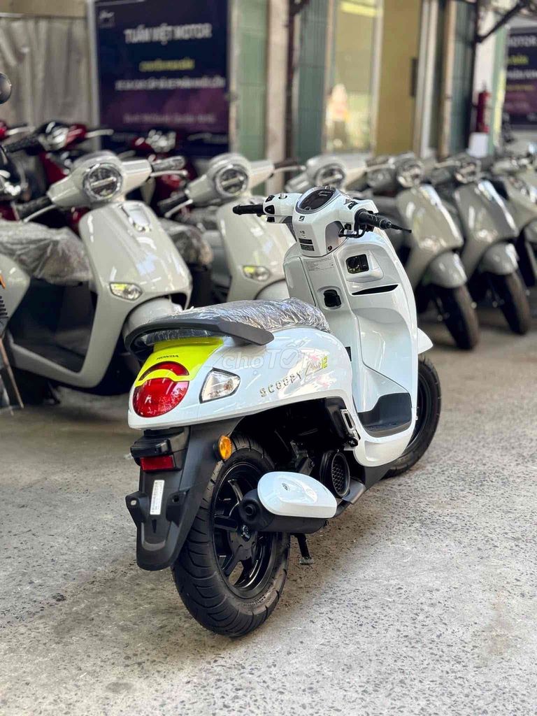 Honda Scoopy 110 2025 Trắng. Mua bán Xe máy tại Quận Cầu Giấy Hà Nội được đăng bởi Tuấn Việt Motor hình 7