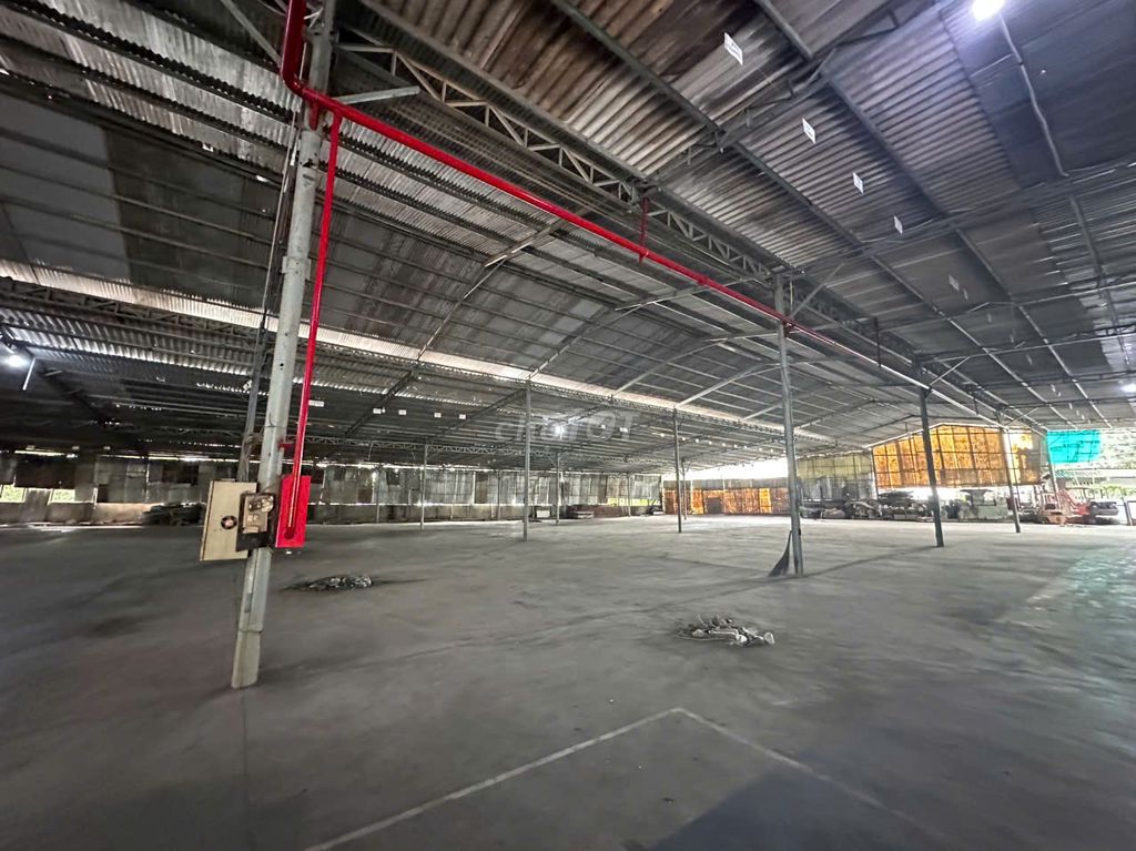 CHO THUÊ XƯỞNG SẢN XUẤT 3000M2 TẠI PHƯỚC TÂN GẦN CỔNG 11 GIÁ 149TR