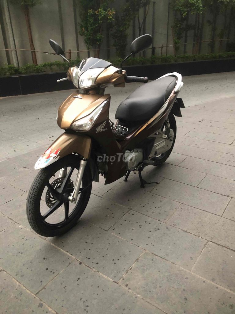 Honda Future 125 Fi коричневая