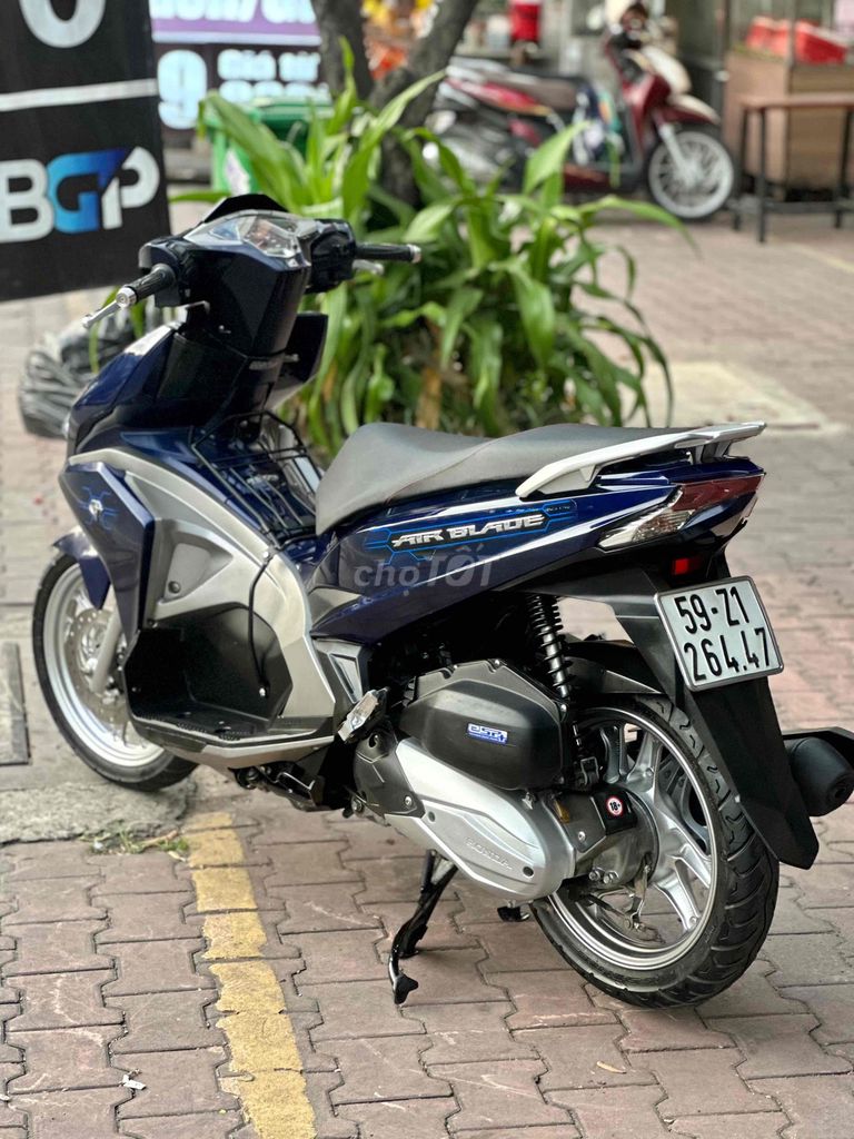 [GÓP ĐC GIỮ CAVET] AIR BLADE 125 2016-BS TPHCM. Mua bán Xe máy tại Quận 12 Tp Hồ Chí Minh được đăng bởi Bùi văn hiếu hình 10