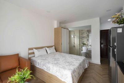 Аренда · 1 комн. · 38 м² · Quận 1, ул. Trần Hưng Đạo