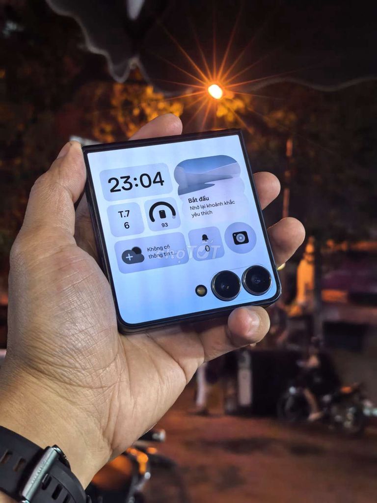 Samsung Galaxy Z Flip 7 256GB Đen Likenew. Mua bán Điện thoại tại Thành phố Thủ Đức Tp Hồ Chí Minh được đăng bởi Minh Nhựt hình 1