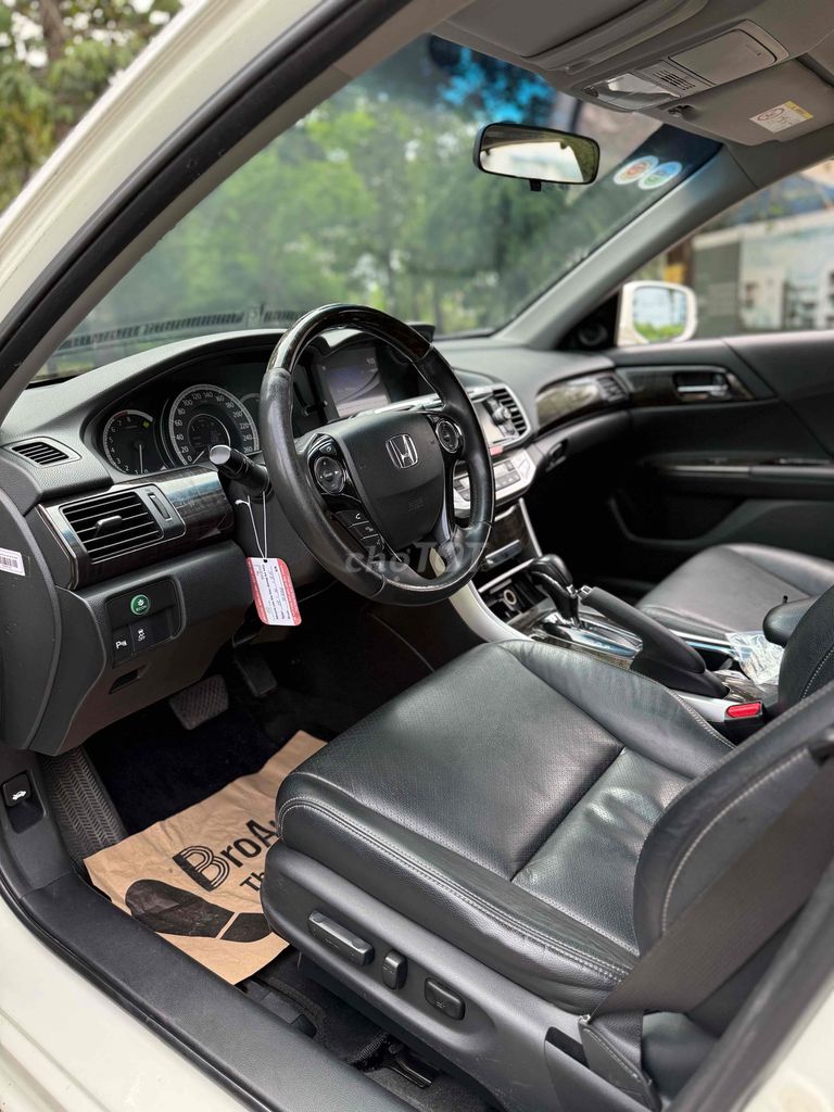 Honda Accord 2015 2.4 AT. Mua bán Ô tô tại Thành phố Thủ Đức Tp Hồ Chí Minh được đăng bởi Lê Nhường hình 9