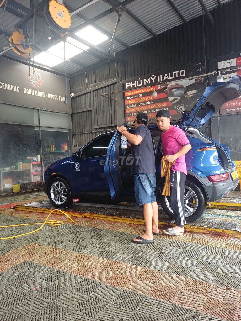 2024 Plus - 61000 km. Mua bán Ô tô tại Quận 7 Tp Hồ Chí Minh được đăng bởi Mr Chiến 136 hình 1