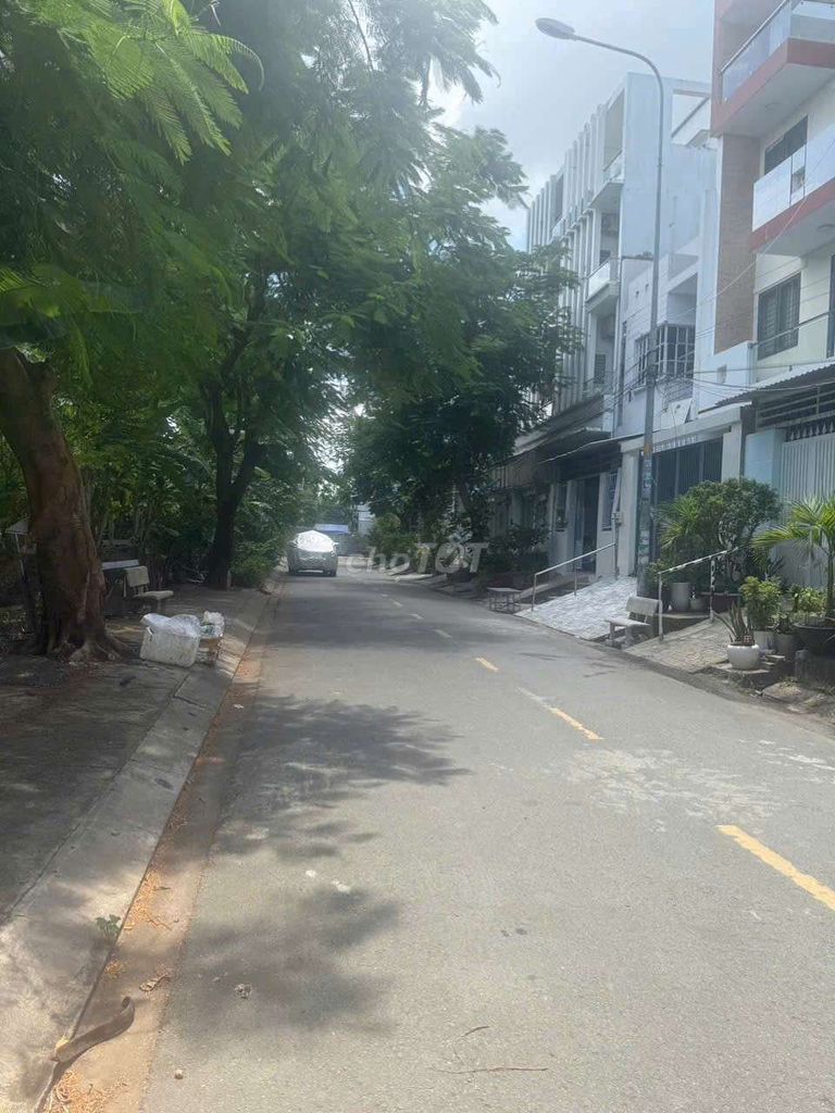 Аренда · 5 комн. · 100 м² · Huyện Bình Chánh, ул. ql50