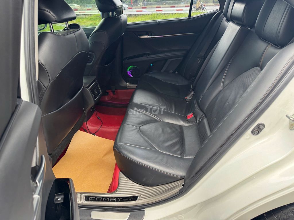 Camry 2019 2.5Q Nhập thái - 99.890 km - Còn Giảm. Mua bán Ô tô tại Huyện Củ Chi Tp Hồ Chí Minh được đăng bởi Vũ Phong Toyota Sure Xe Cũ Chính Hãng hình 13
