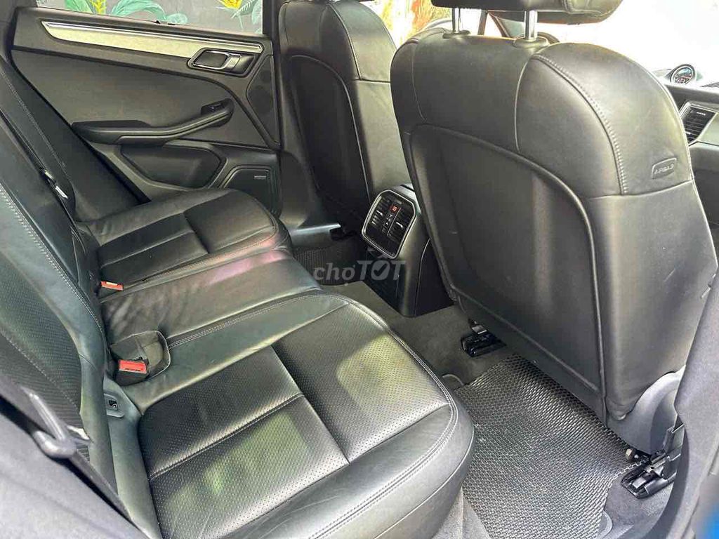 Porsche Macan sx 2015 moden 2016. Mua bán Ô tô tại Quận 7 Tp Hồ Chí Minh được đăng bởi auto thanh tâm  hình 8