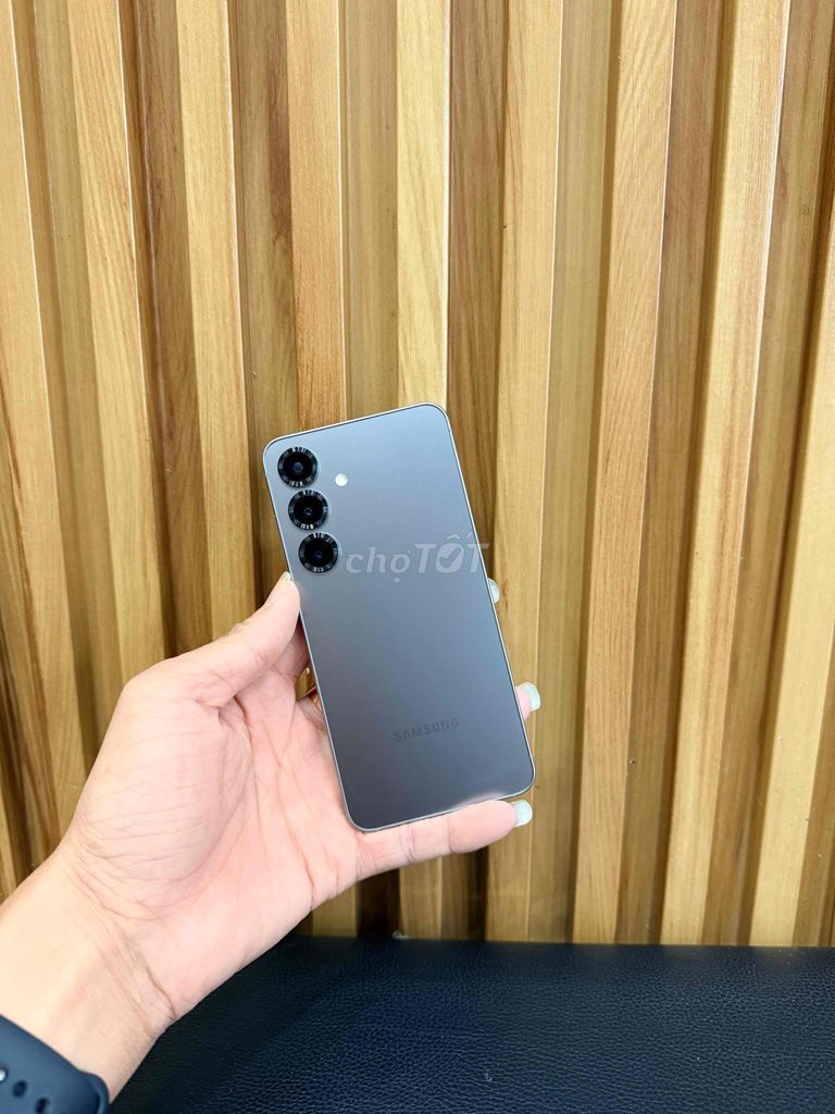 Samsung S25 12GB/256GB Xám. Mua bán Điện thoại tại Quận 8 Tp Hồ Chí Minh được đăng bởi Lê Đặng Minh Khang hình 1