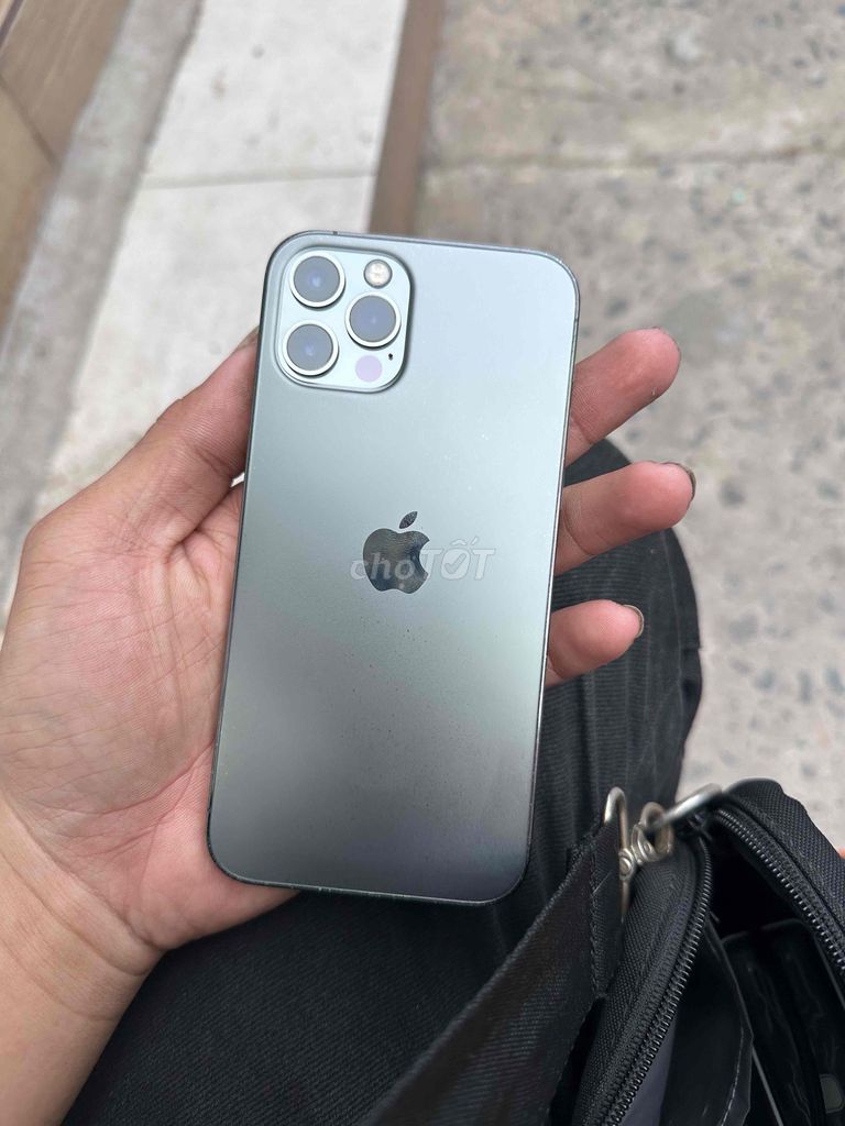 Apple iPhone 12 Pro. Mua bán Điện thoại tại Quận Bình Tân Tp Hồ Chí Minh được đăng bởi gia bảo hình 1