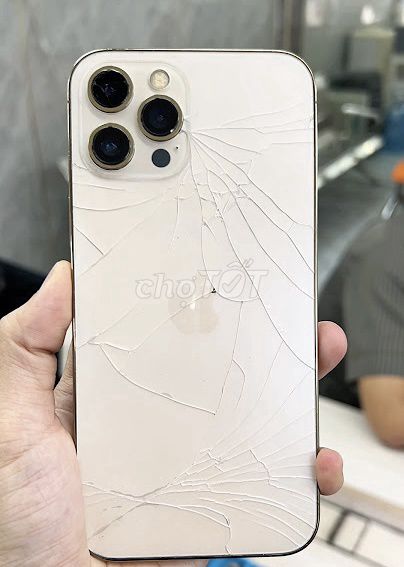 Apple iPhone 12 Pro Max Trắng Đã thay màn hình. Mua bán Điện thoại tại Quận Hoàn Kiếm Hà Nội được đăng bởi To Ra hình 1