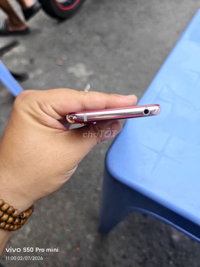 Sharp R2 4GB/64GB Đỏ Snapdragon 845. Mua bán Điện thoại tại Quận 6 Tp Hồ Chí Minh được đăng bởi Hội Đồ Điện Tử hình 1