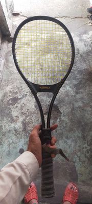 Thanh lý một cây vợt