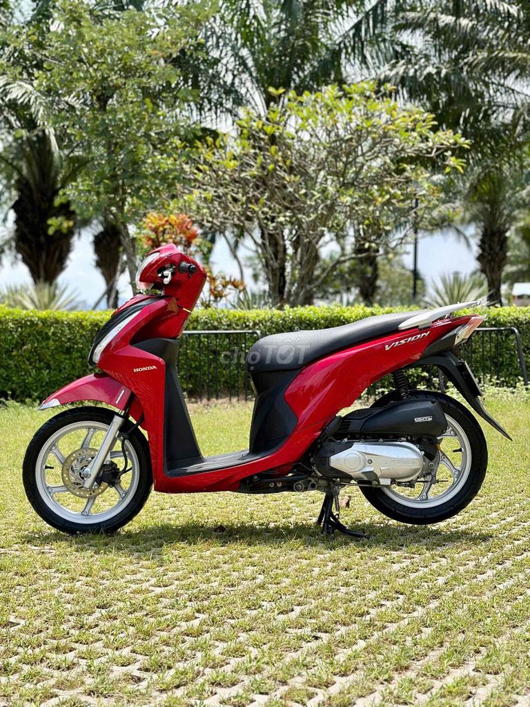 Сырье Honda Vision 2017 BSTP из красивого автомобиля