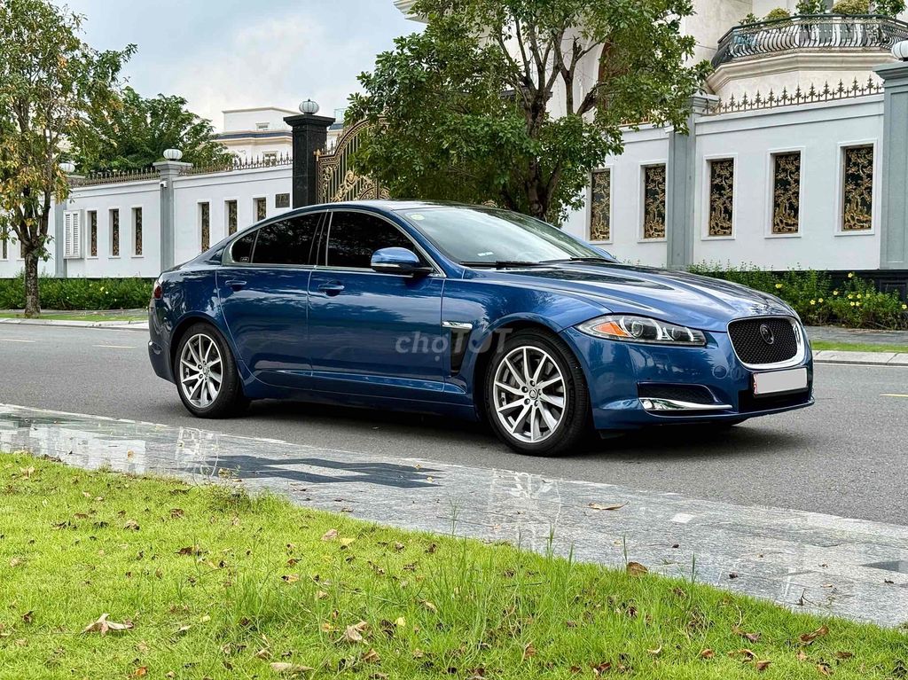 Jaguar XF 2013 2.0 Turbo