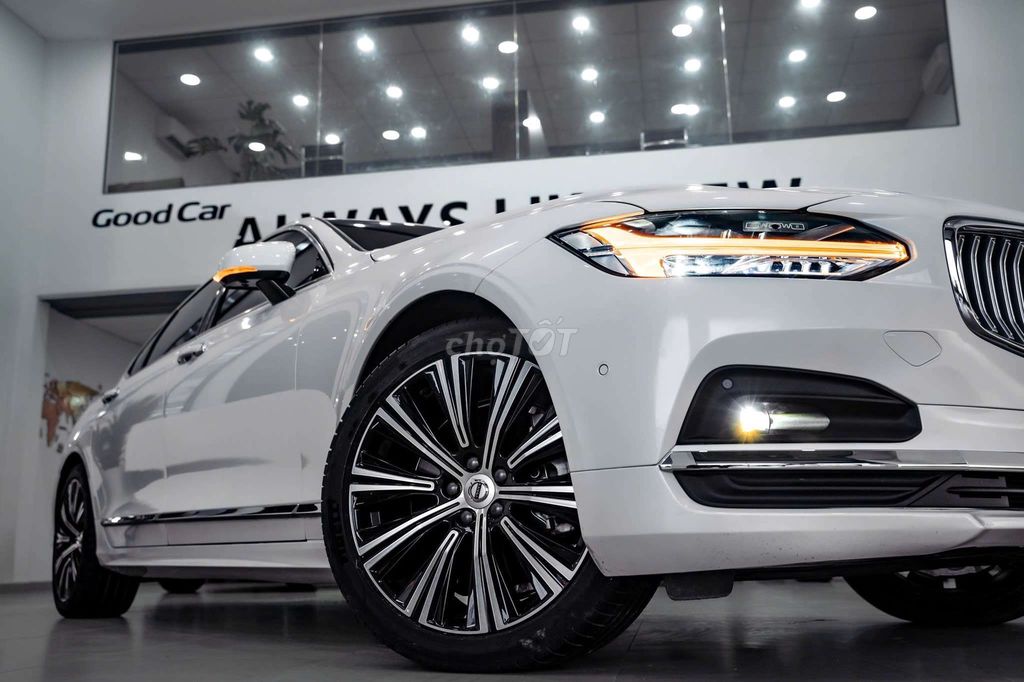 Volvo S90 LWB Ultimate B6 AWD siêu lướt 12.800km. Mua bán Ô tô tại Quận 7 Tp Hồ Chí Minh được đăng bởi Hoàn Lee Xe Lướt hình 6