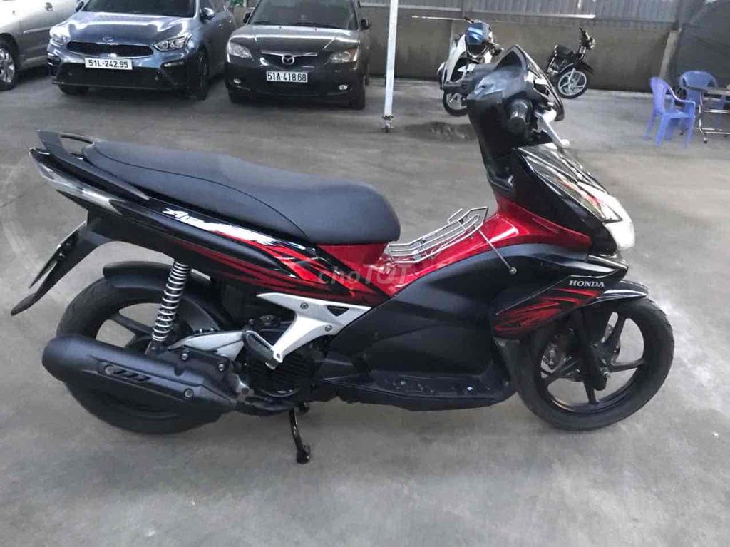 Honda Airblade 110 BXC màu đen đỏ đời 2008 bstp