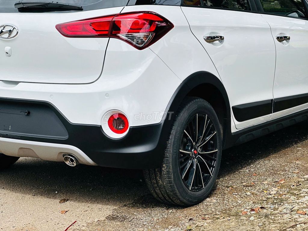 Hyundai I20 2015 Trắng Số tự động. Mua bán Ô tô tại Thành phố Pleiku Gia Lai được đăng bởi Kết Nguyễn hình 5