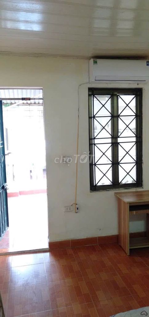 2-комнатный номер в хостеле Kham Thien Market Lane, Донг Да, 2,9 стр.