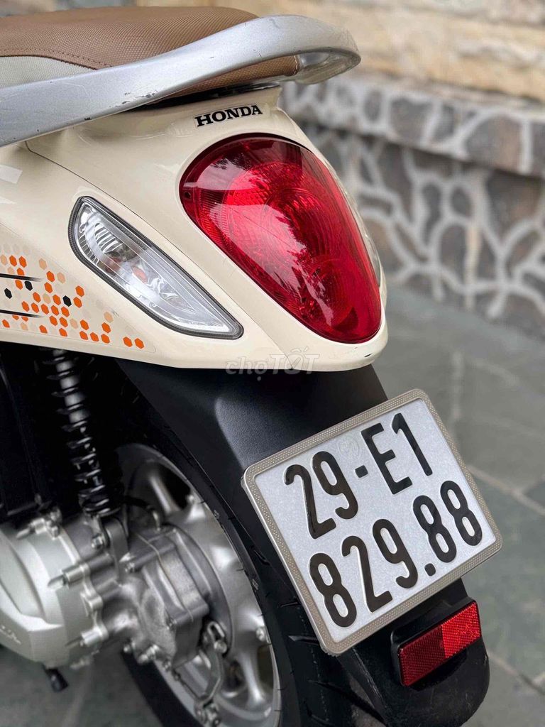 Scoopy 110fi nhập thái sơn máy zin 100% hàng cọp. Mua bán Xe máy tại Quận Cầu Giấy Hà Nội được đăng bởi nguyễn bích thuỷ hình 8