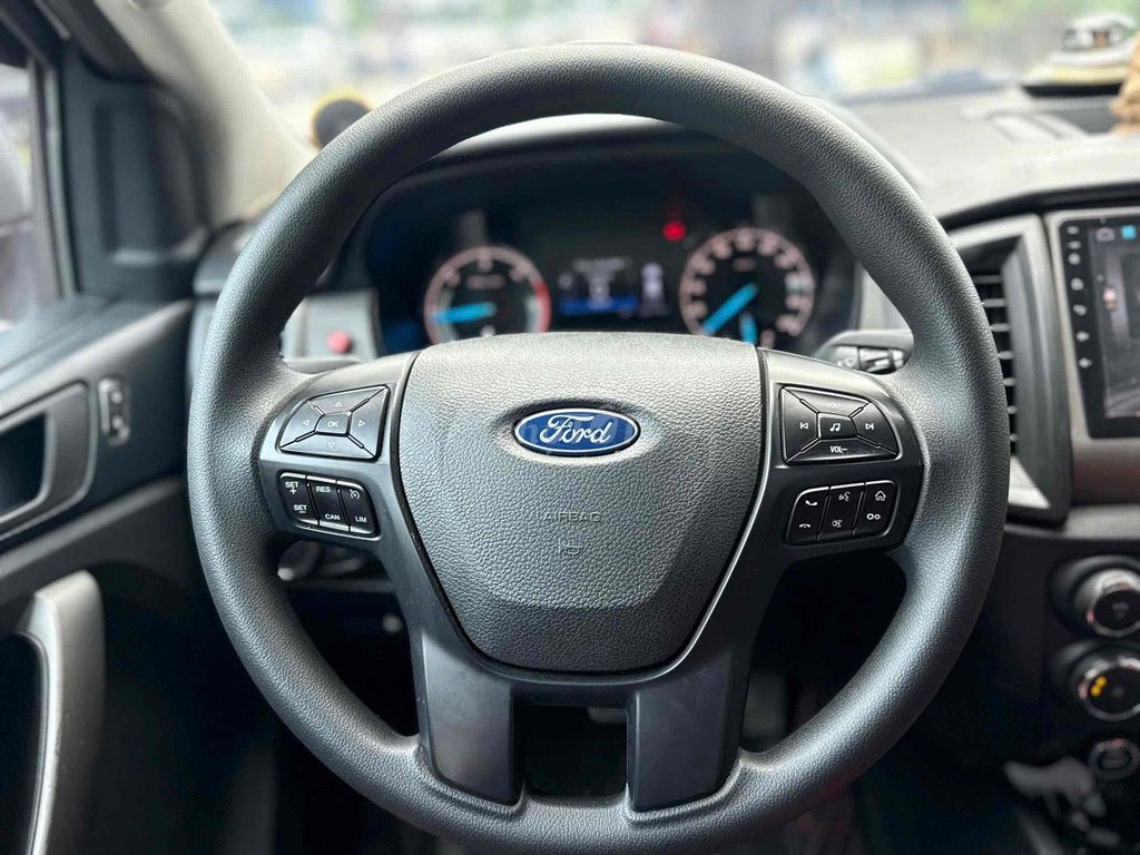 cần bán xe ford ranger có nhận trao đổi xe khác. Mua bán Ô tô tại Thành phố Thủ Đức Tp Hồ Chí Minh được đăng bởi Dương nè hình 13