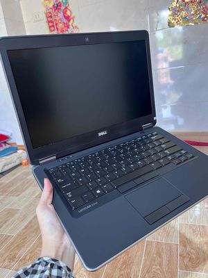 cần bán dell i5 màn 14inch. Mua bán Laptop tại Huyện Đắk R'Lấp Đắk Nông được đăng bởi Thuỳ Linh