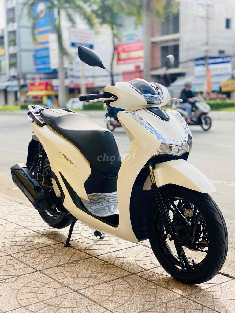 SH 125 CBS 2022 xe đẹp zin chuẩn có bán góp🔥. Mua bán Xe máy tại Quận Ninh Kiều Cần Thơ được đăng bởi Hiếu Xe máy Tân Liên Hưng 2 hình 4