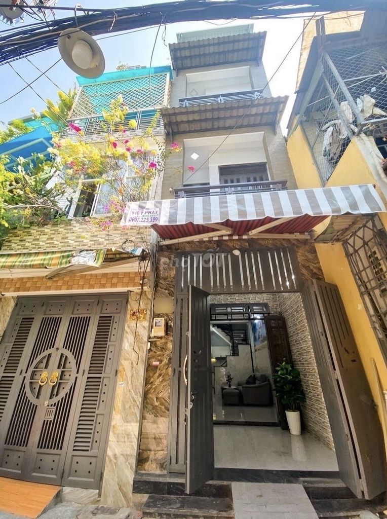 Nhà 4 tầng Tân Bình, 38m2, nở hậu, ngay Ngã tư Bảy Hiền, sổ vuông vức