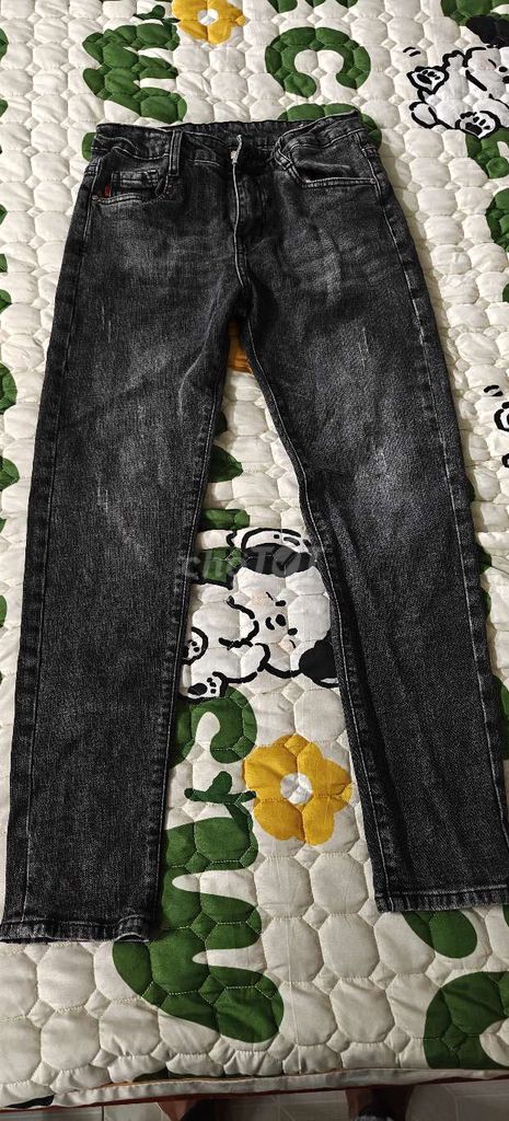Quần jeans nam màu đen xám