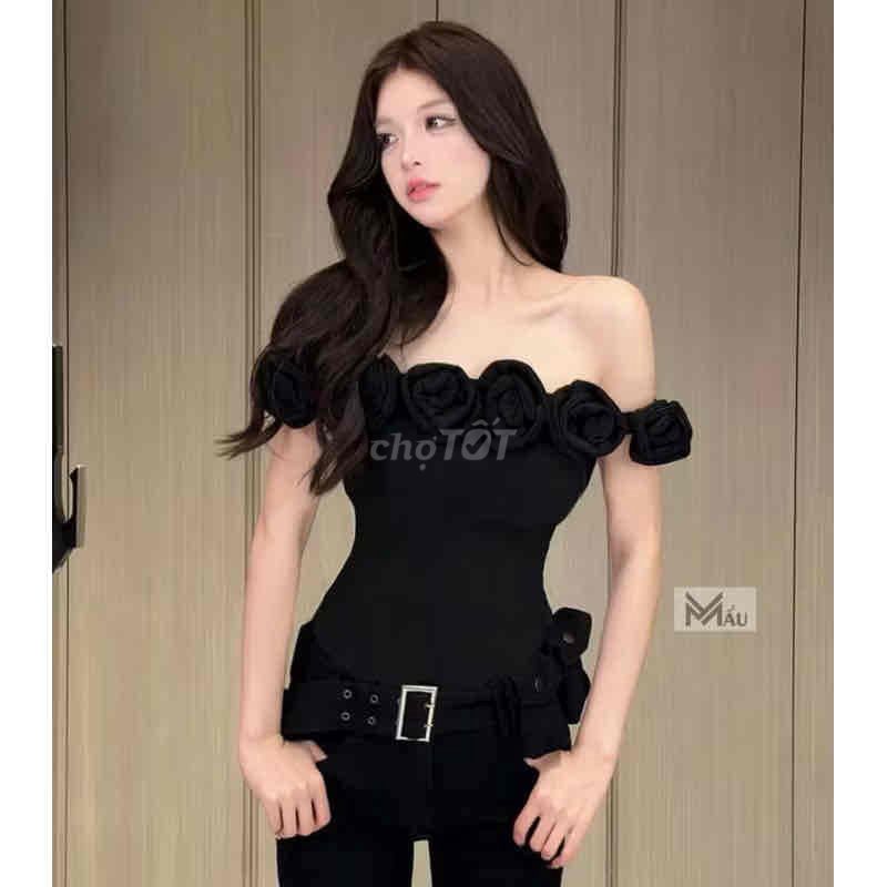 Áo nữ vải đen đã qua sử dụng. Mua bán Quần áo tại Huyện Mê Linh Hà Nội được đăng bởi Khuong Huyen My hình 1