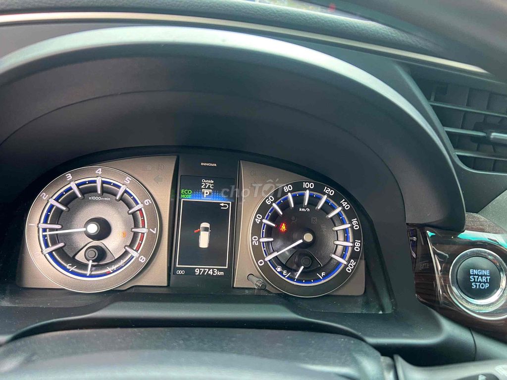 Toyota Innova V số tự động màu đồng 7 ghế ghế điện. Mua bán Ô tô tại Quận Bình Thạnh Tp Hồ Chí Minh được đăng bởi Đại lý chính hãng xe qua sử dụng Toyota Sài Gòn hình 9