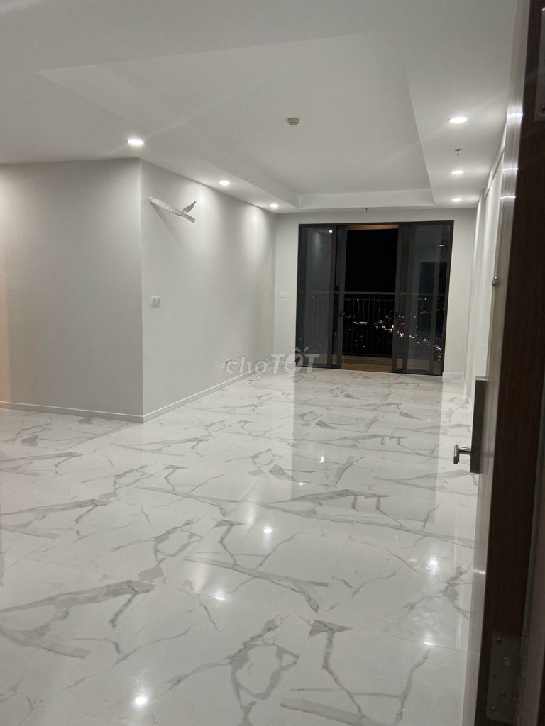 Bán căn 3PN+2WC 100m2 3,6tỷ (full nội thất) tầng cao Opal Boulevard