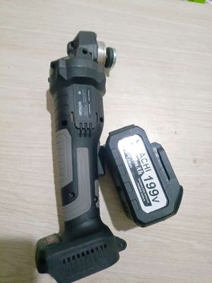 Máy cắt , máy cưa cầm tay xài pin. Mua bán Đồ chuyên dụng, Giống nuôi trồng tại Thành phố Nha Trang Khánh Hòa được đăng bởi Long