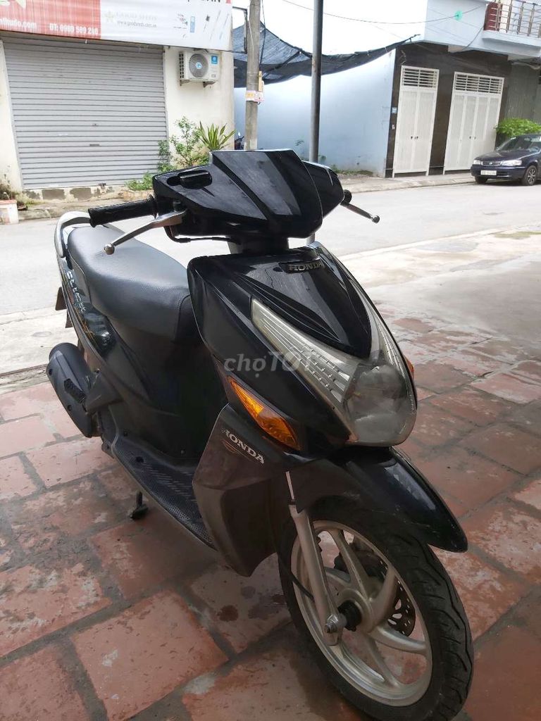 Cần bán xe Honda Click chính chủ. Mua bán Xe máy tại Quận Nam Từ Liêm Hà Nội được đăng bởi Huyền Trang hình 1