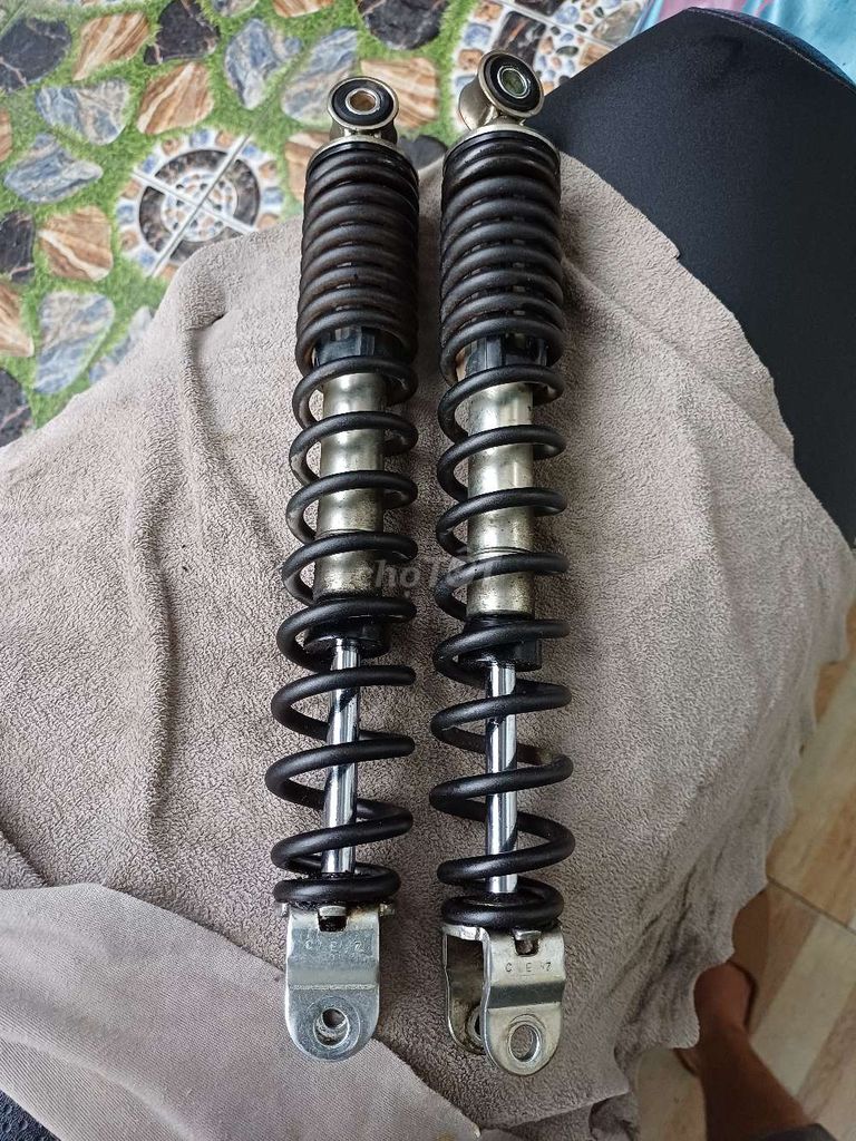 Phuộc sau zin ab 125. Mua bán Phụ tùng xe tại Huyện Nhà Bè Tp Hồ Chí Minh được đăng bởi Phong Phan hình 4