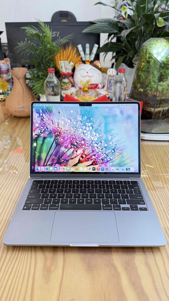 Apple MacBook Air M2 13.6 inch 8GB/256GB. Mua bán Laptop tại Quận Ninh Kiều Cần Thơ được đăng bởi LAPTOP KENG CẦN THƠ hình 1