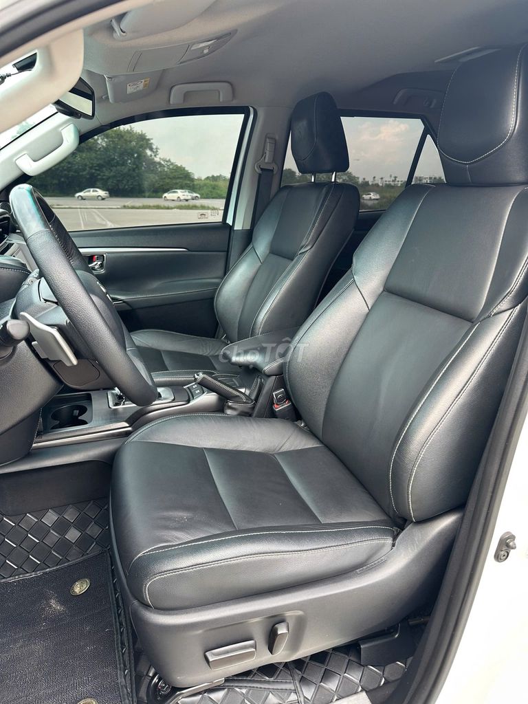 Toyota Fortuner 2021 2.4G máy dầu 7 chỗ Form mới. Mua bán Ô tô tại Quận Thanh Xuân Hà Nội được đăng bởi Vạn Phát  Auto hình 18
