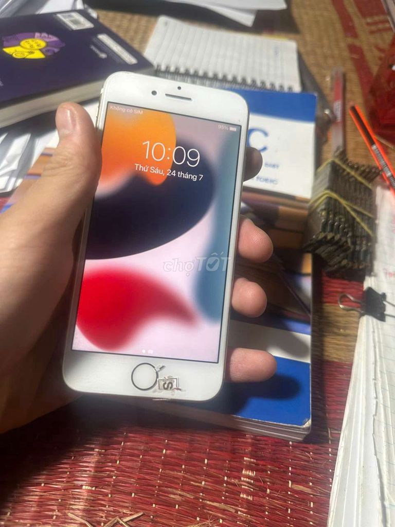 Apple iPhone 7 32GB Vàng, Đen. Mua bán Điện thoại tại Huyện Đan Phượng Hà Nội được đăng bởi Nguyễn Việt Anh hình 1