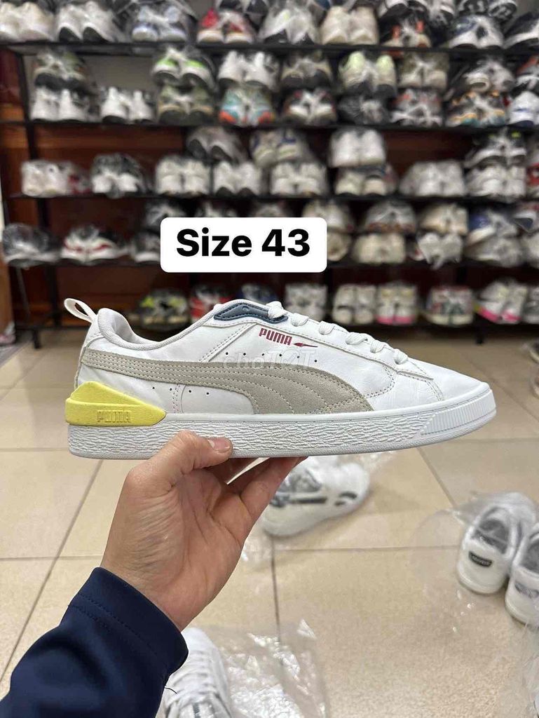 puma keo chỉ còn nguyên ae chốt thuii ạ