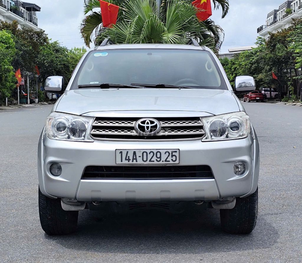 Toyota Fortuner 2.7 V 2011 - 315 Triệu. Mua bán Ô tô tại Thành phố Chí Linh Hải Dương được đăng bởi anh đức hình 1