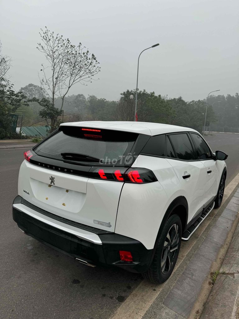 Peugeot 2008 SX 2022 Active 1.2 AT rất mới. Mua bán Ô tô tại Quận Nam Từ Liêm Hà Nội được đăng bởi Auto Anh Tuấn hình 5
