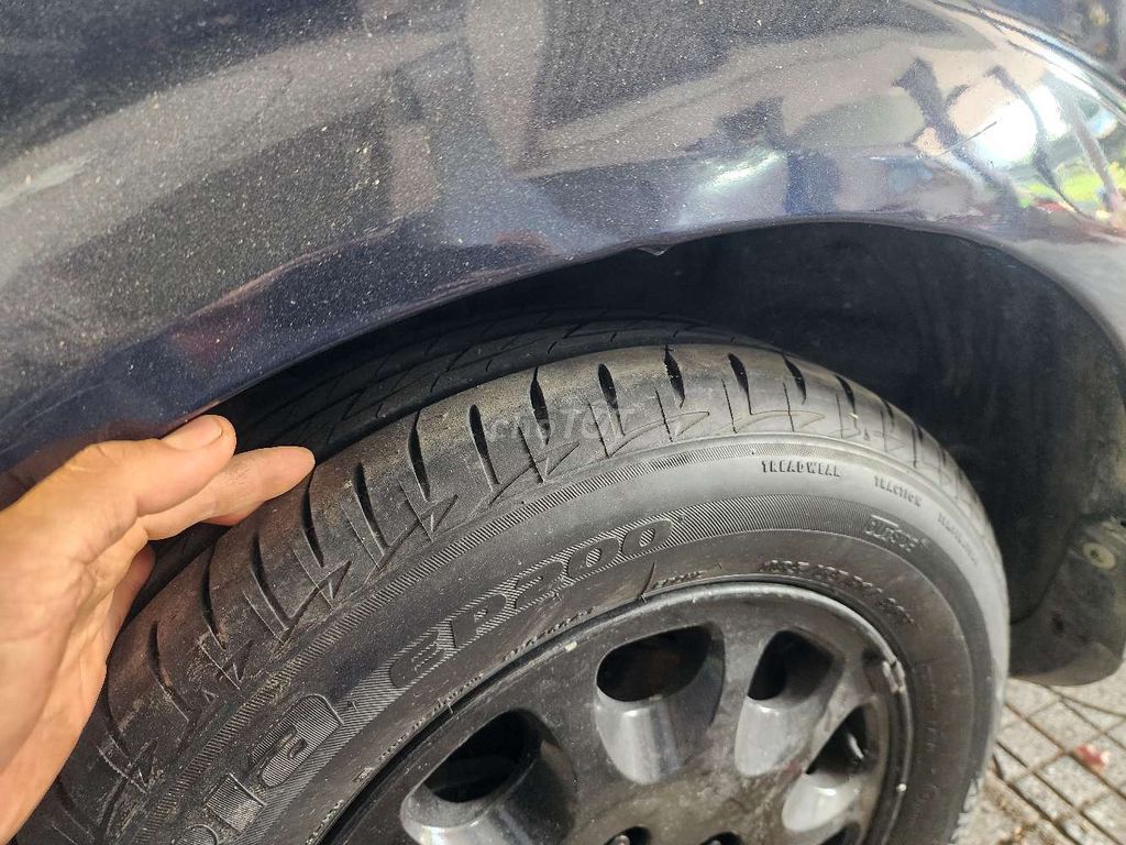 Ford Laser Xanh đậm Số sàn. Mua bán Ô tô tại Thị xã Tân Uyên Bình Dương được đăng bởi Thang hình 4