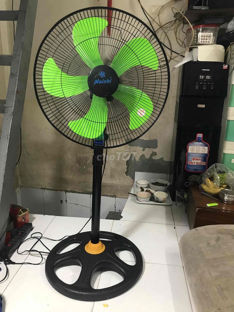 thanh lý quạt đứng cao. Mua bán Quạt tại Quận Phú Nhuận Tp Hồ Chí Minh được đăng bởi phan huu phuoc hình 1