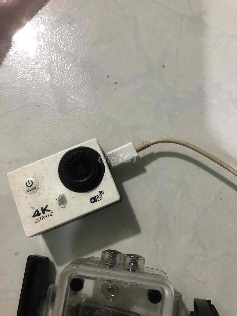 Camera hành trình 4K Wifi Trắng. Mua bán Máy ảnh, Máy quay tại Thị xã Tân Uyên Bình Dương được đăng bởi binh duong hình 1
