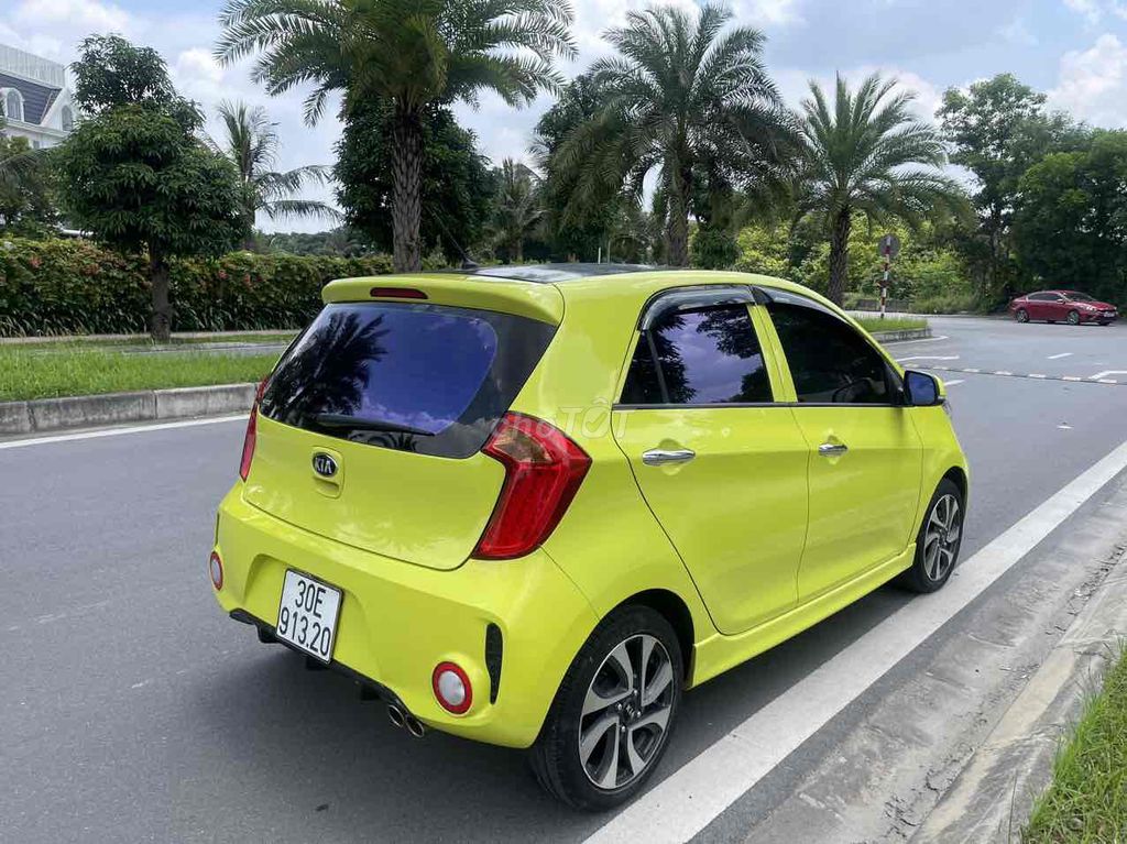 KIA Morning 2017 Si  may 1.25  số sàn chính chủ. Mua bán Ô tô tại Quận Tây Hồ Hà Nội được đăng bởi thanh hằng  hình 2