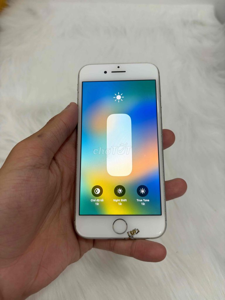 iPhone 8 64GB Trắng Đã sử dụng. Mua bán Điện thoại tại Quận Gò Vấp Tp Hồ Chí Minh được đăng bởi Trường Hải hình 1