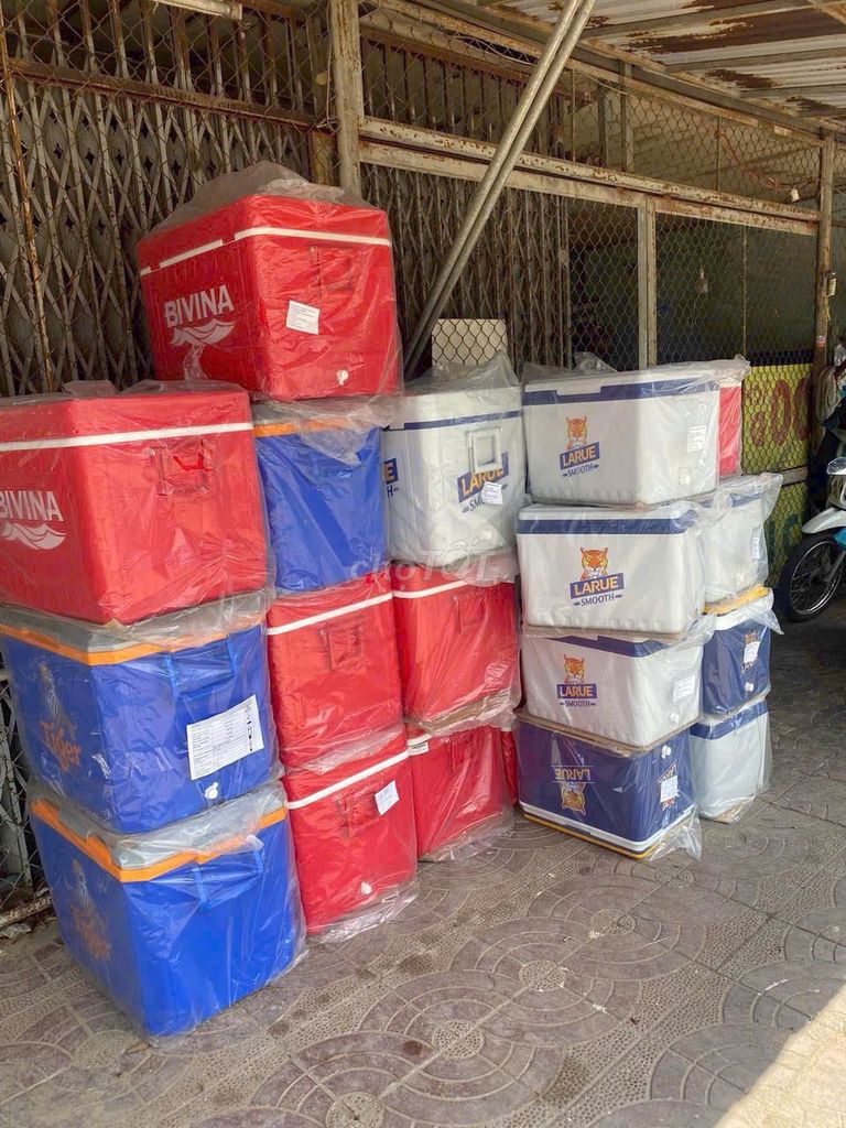Thùng đá giữ nhiệt 35 lít. Mua bán Dụng cụ nhà bếp tại Quận Ninh Kiều Cần Thơ được đăng bởi VanTran hình 1
