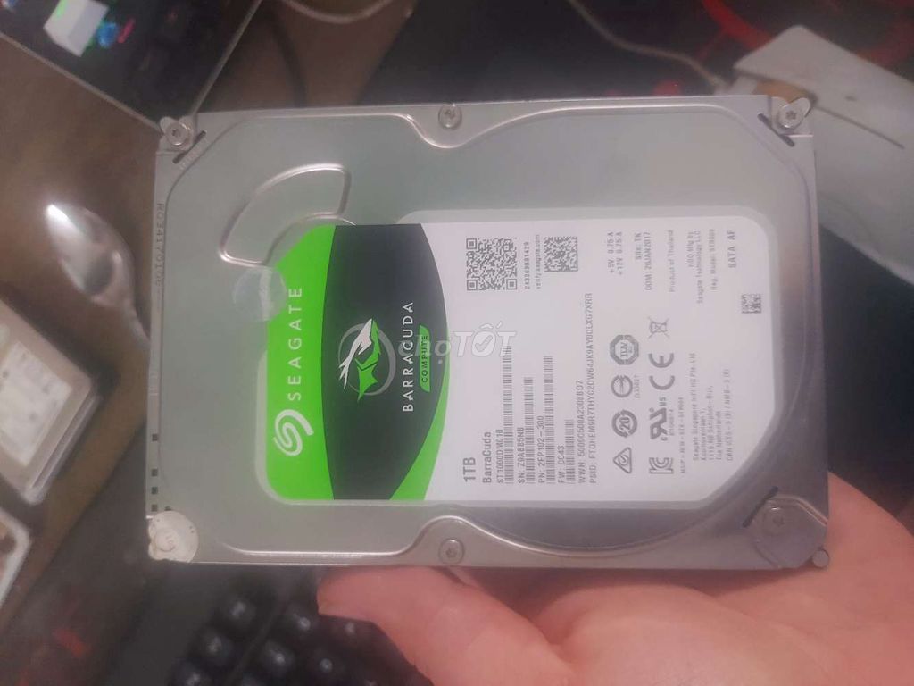 Ổ cứng HDD Seagate BarraCuda ST1000DM010 1TB. Mua bán Linh kiện (RAM, Card...) tại Thành phố Vĩnh Long Vĩnh Long được đăng bởi TECH HUB PC hình 1